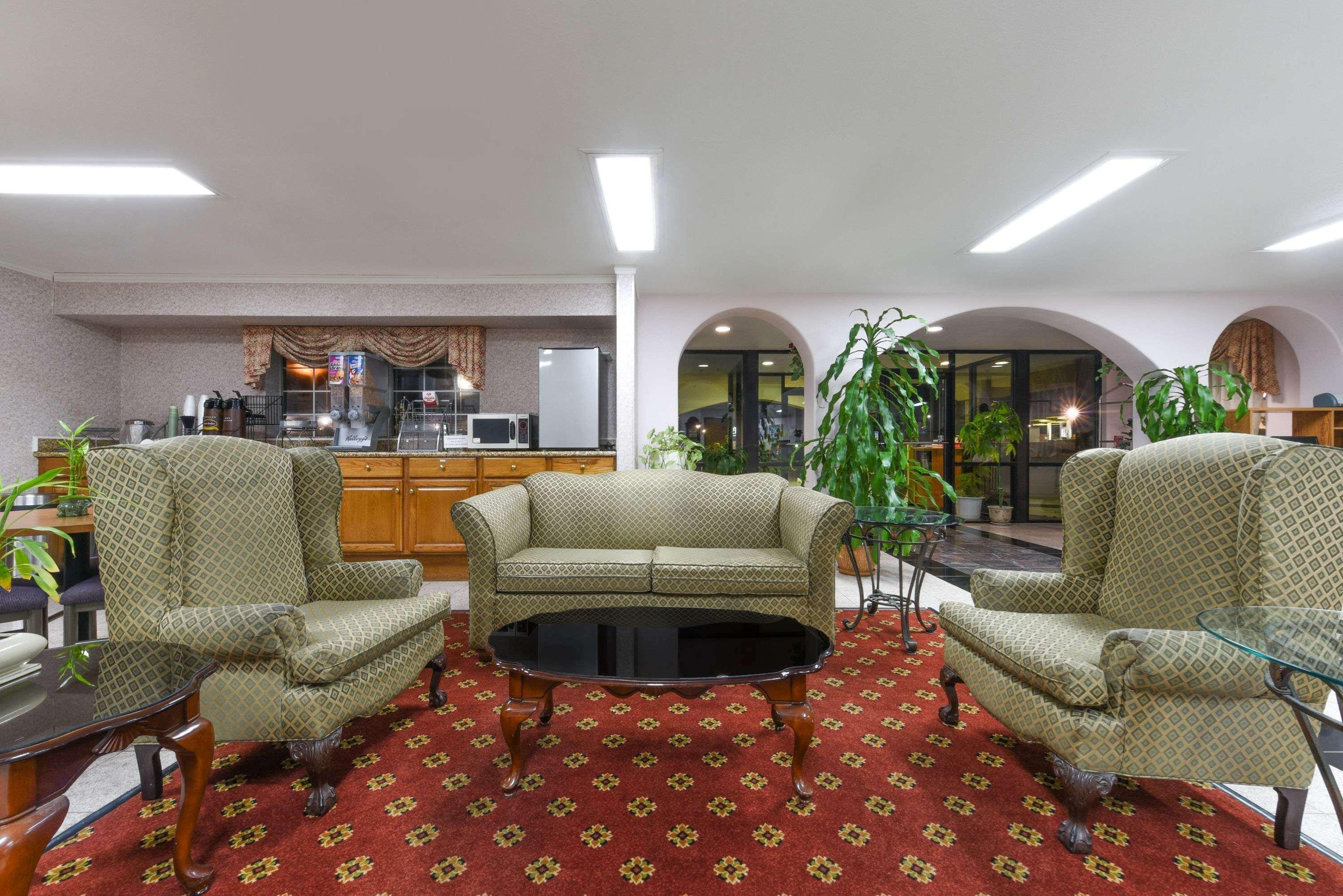 Super 8 By Wyndham Burleson Fort Worth Area Εξωτερικό φωτογραφία